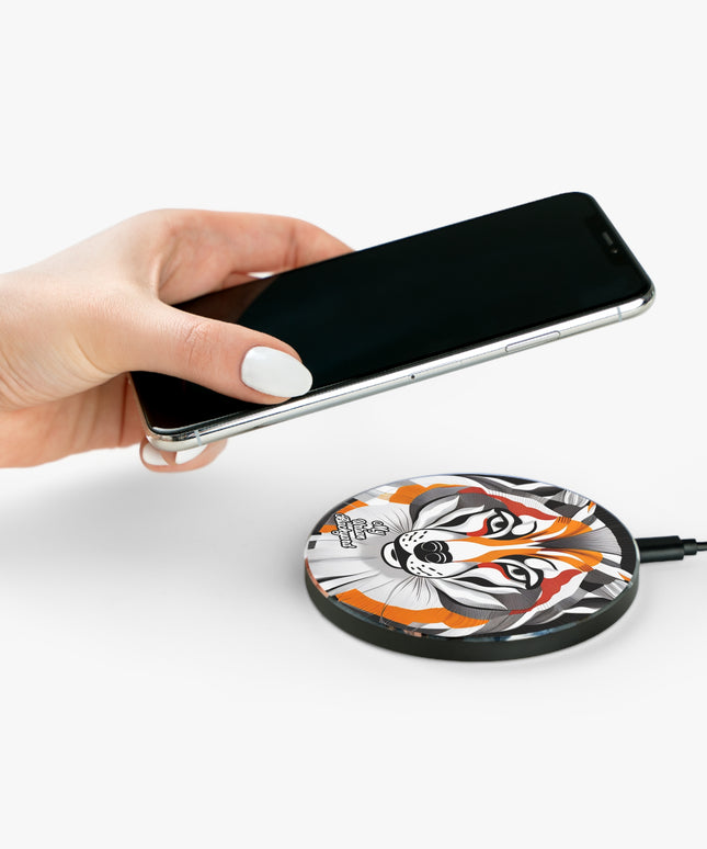 Colorful Coyote, 10W Wireless Charger for iPhone, Android, Earbuds