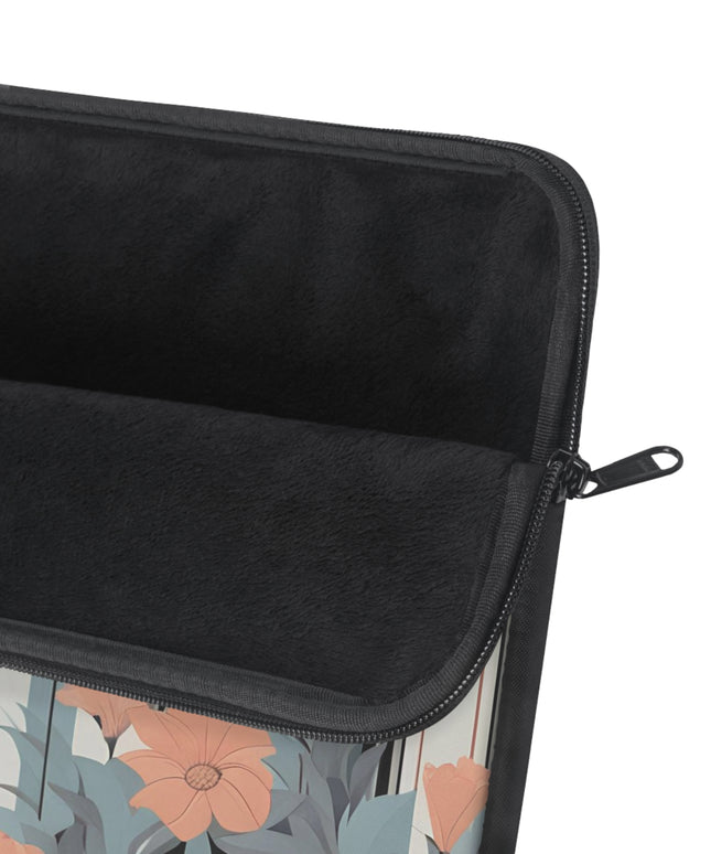 White Cat, Laptop Carrying Case, Top Loading Sleeve for School or Work