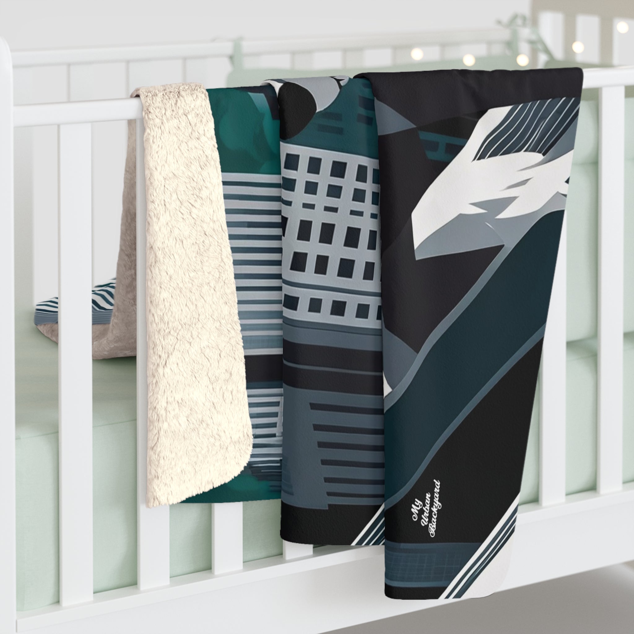 Cinderhowl, Wolf Sherpa Fleece Blanket