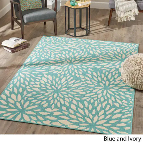 Outdoor Rug, Blue and Ivory Floral, 7'6" x 5'3"