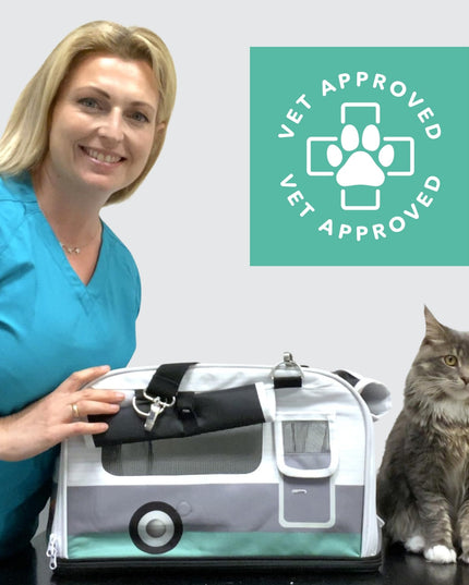 Kittyrama 2-in-1 Premium Cat Carrier & Hideaway. Calming Carrier for Anxious Cats. Recommended by Veterinarians. Airline Approved, Soft-Sided, Expandable & Collapsible,17" x 11" x 11", Easy to Clean