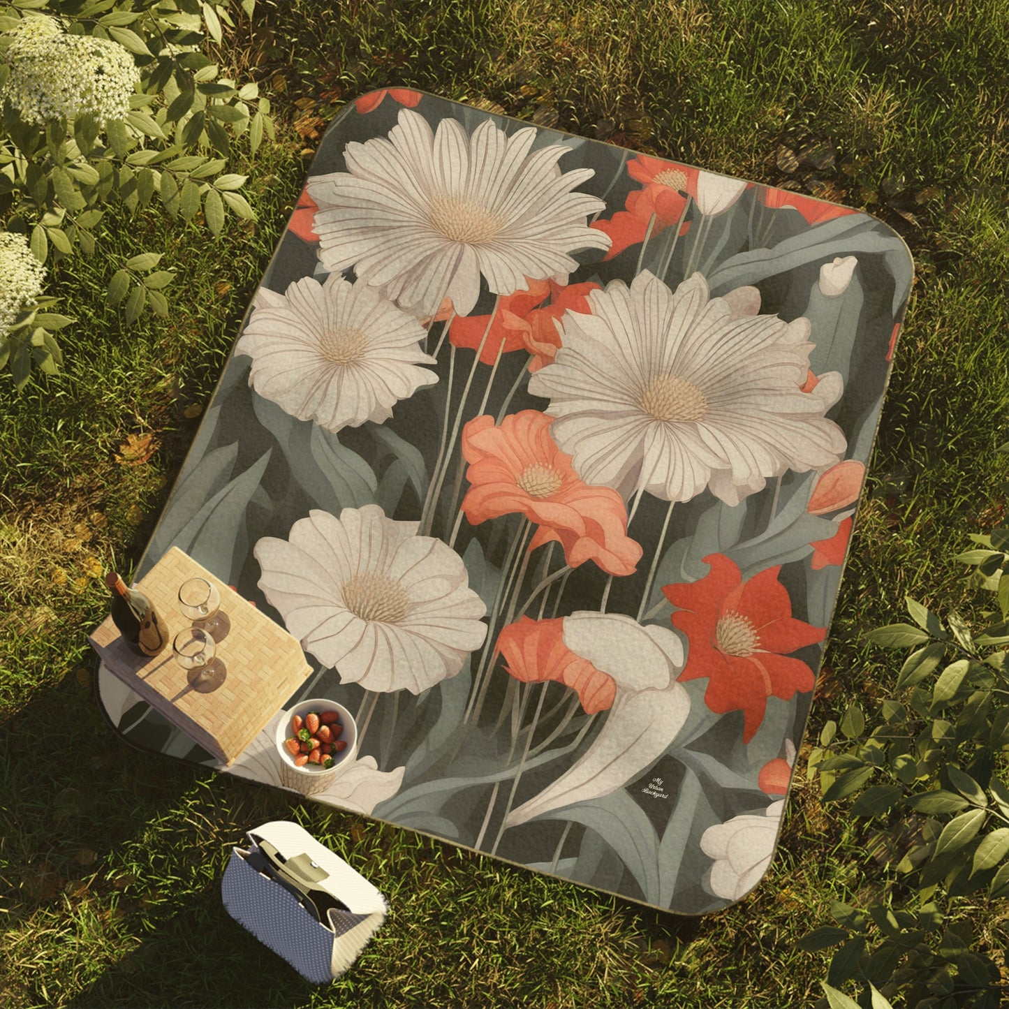 Outdoor Picnic Blanket with Soft Fleece Top and Water-Resistant Bottom - Art Deco Flowers