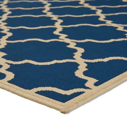 Outdoor Rug, Navy Pattern, 7'6" x 5'3"