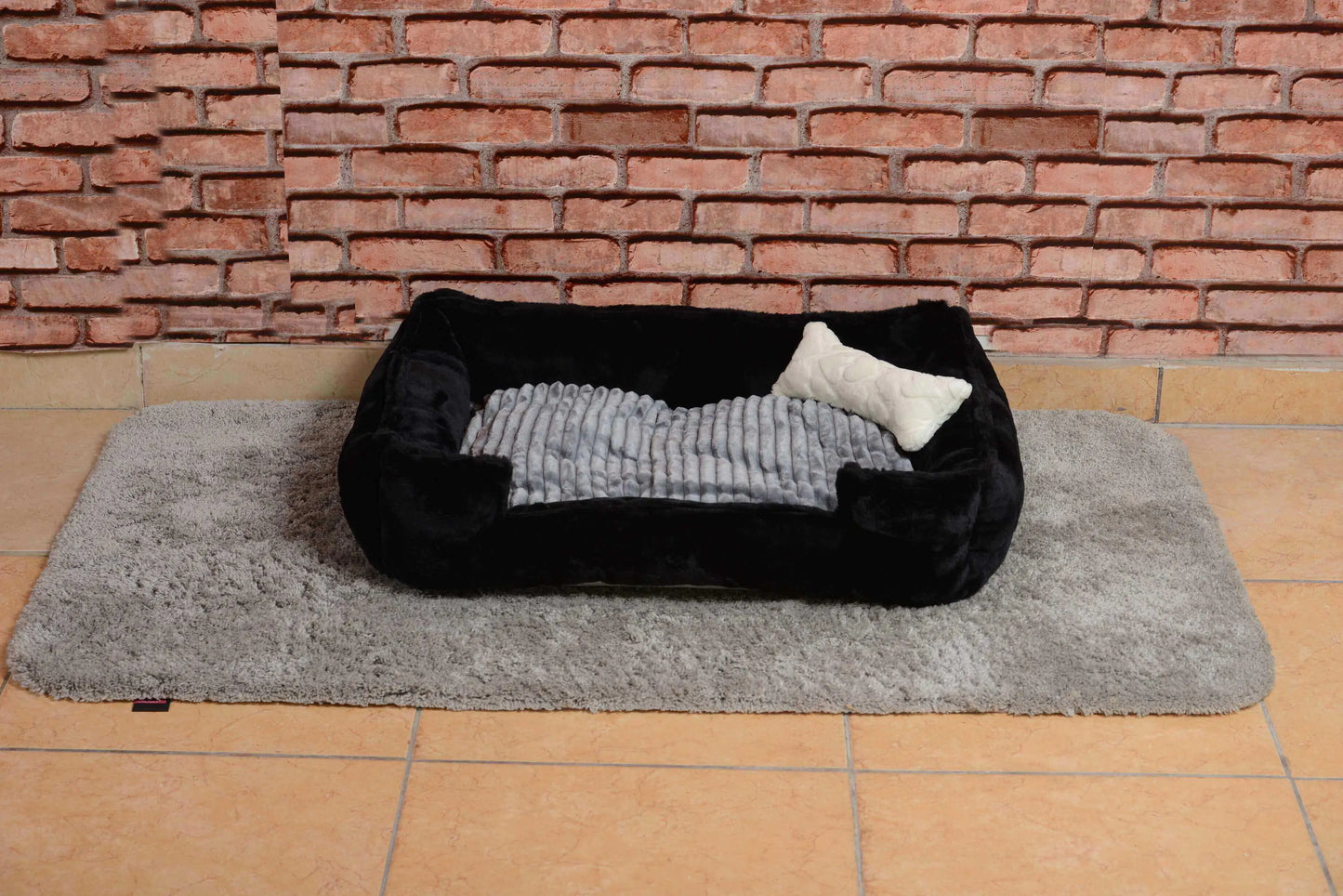 Plush Pet Bed for Dogs and Cats, 70x50cm, Black Gray